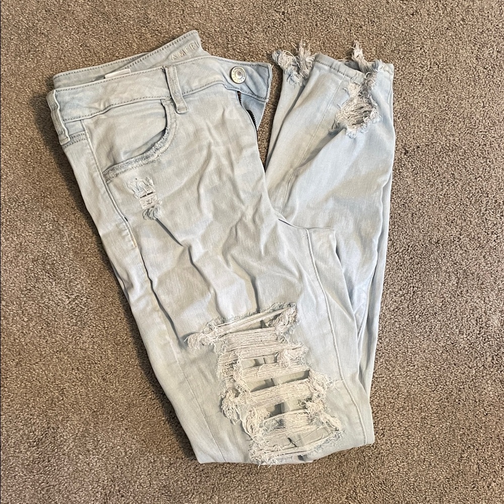 American Eagle Outfitters Light Blue Ripped Boyfriend Jeans